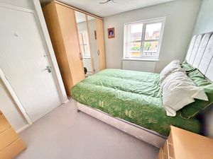 St. Kilda Close Stanney Oaks